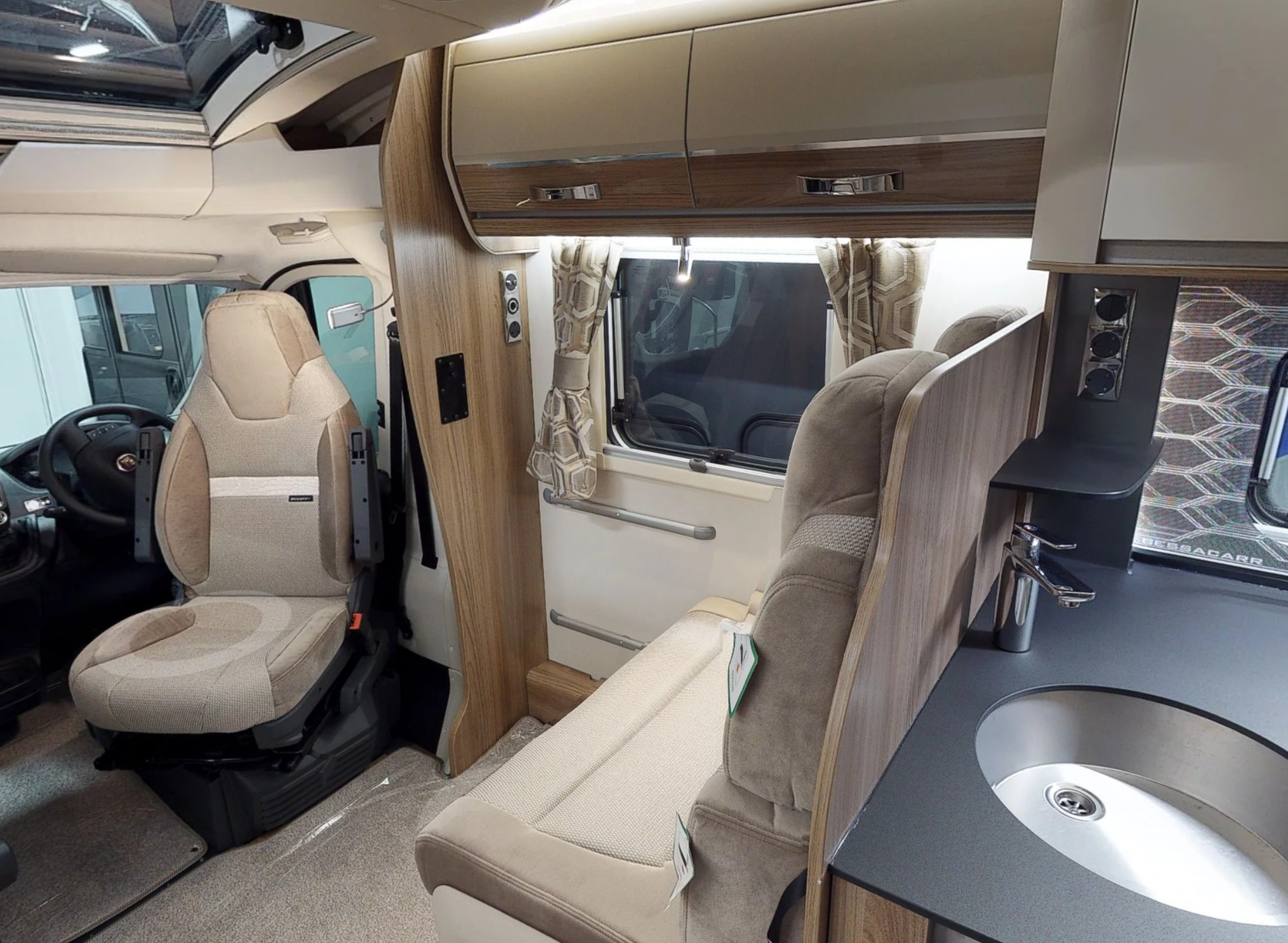 Bessacarr 597 Motorhome, 3D Virtual tour